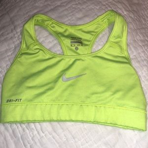 Nike pro sportsbra